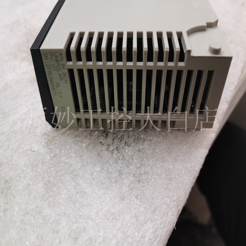 Schneideir 140CFJ00400 模块 卡件 控制器