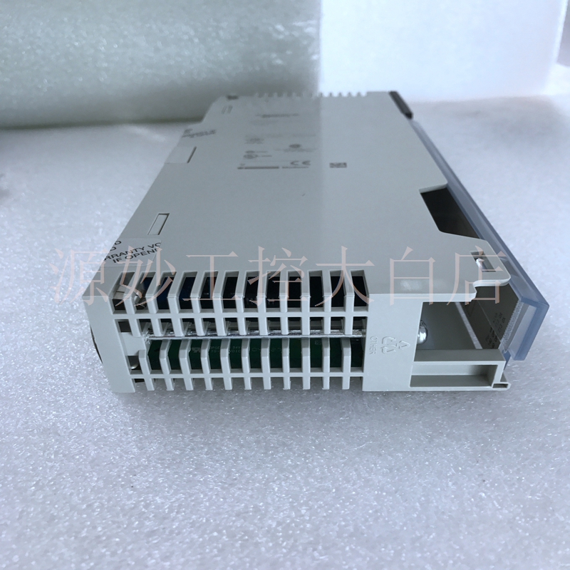Schneideir 140CPU11302 模块 卡件 控制器