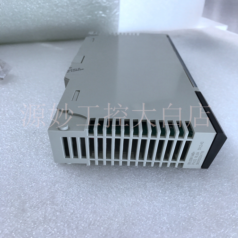 Schneideir 140CPU21304 模块 卡件 控制器