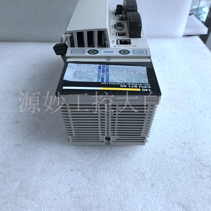 Schneideir 140CPU21304C 模块 卡件 控制器