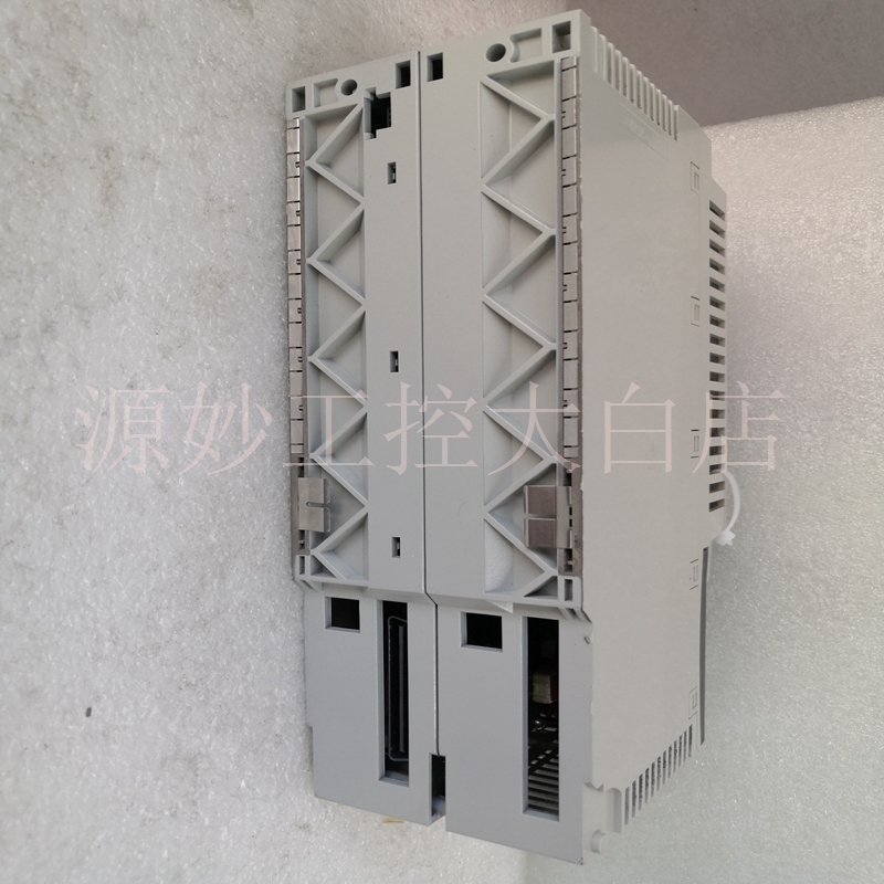 Schneideir 140CPU65260 模块 卡件 控制器