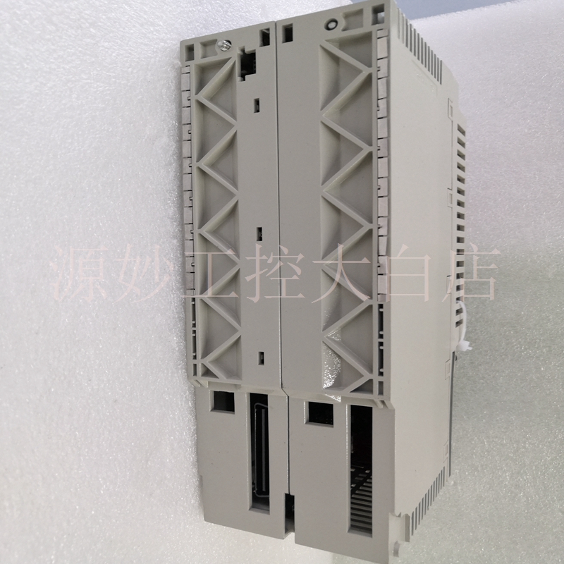 Schneideir 140CPU65860 模块 卡件 控制器
