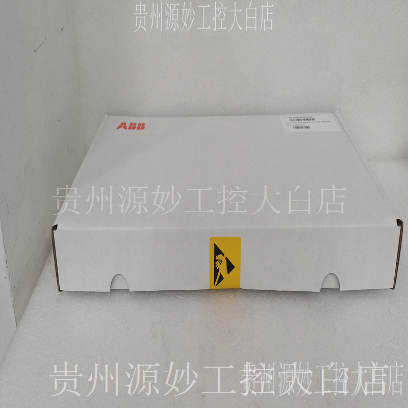 ABB	UFC760BE1142 伺服控制器  模块  伺服  控制器