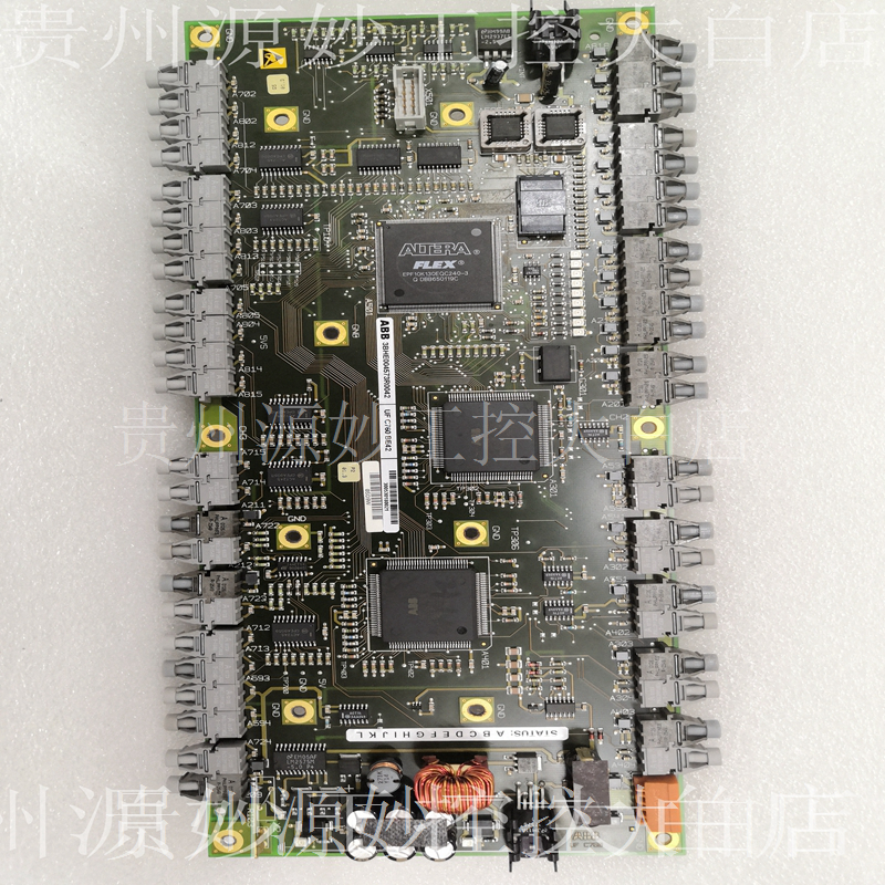 ABB	UFC760BE42 伺服控制器  模块  伺服  控制器