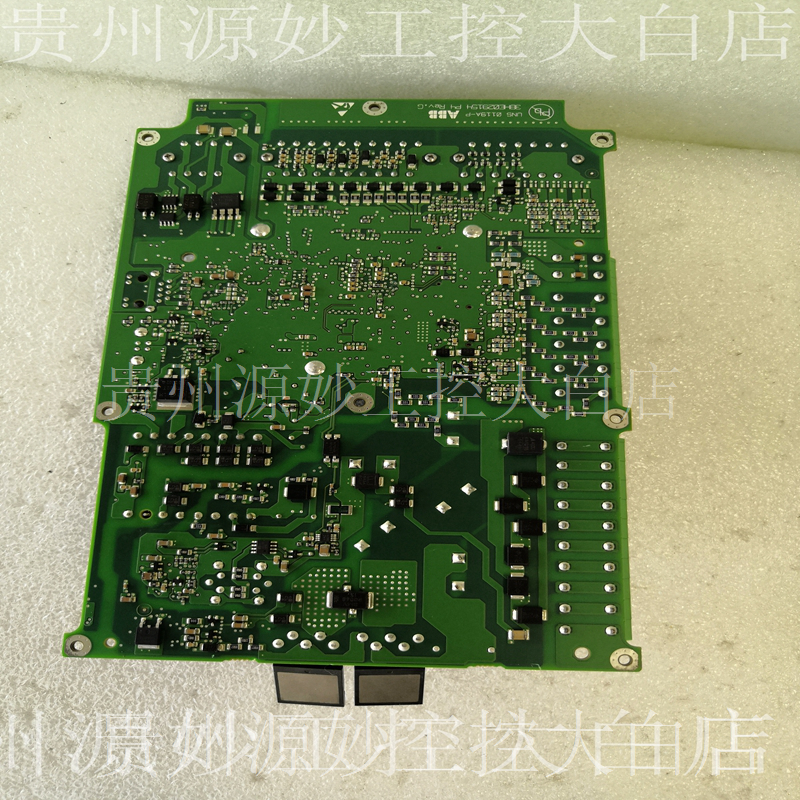 ABB	UNS0119A-P  V101  模块  伺服  控制器